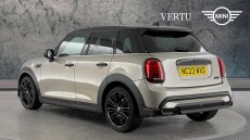 MINI Hatchback 1.5 Cooper Exclusive Premium 5dr Auto Petrol Hatchback